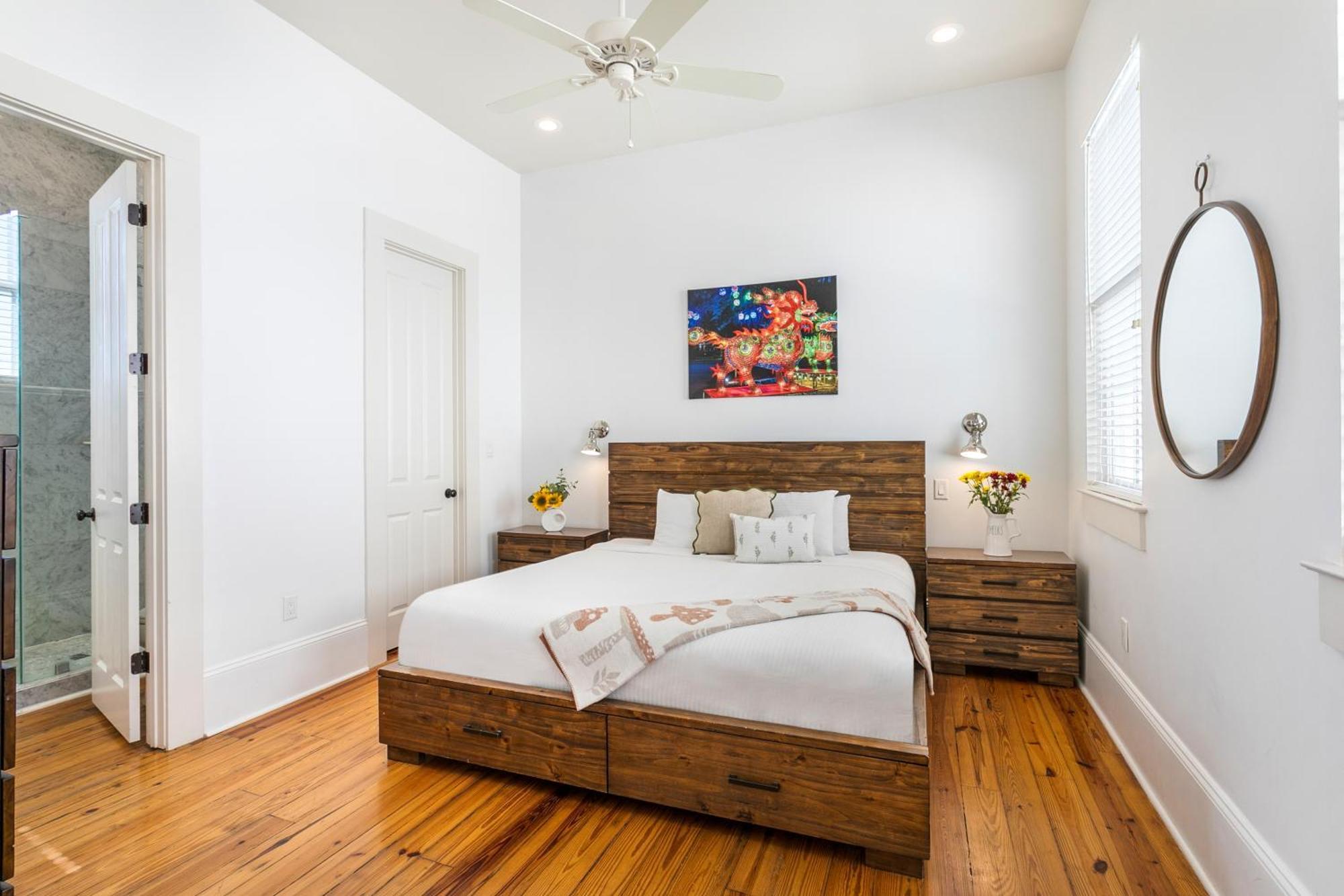3br On Carondelet By Hosteeva Apartamento Nueva Orleans