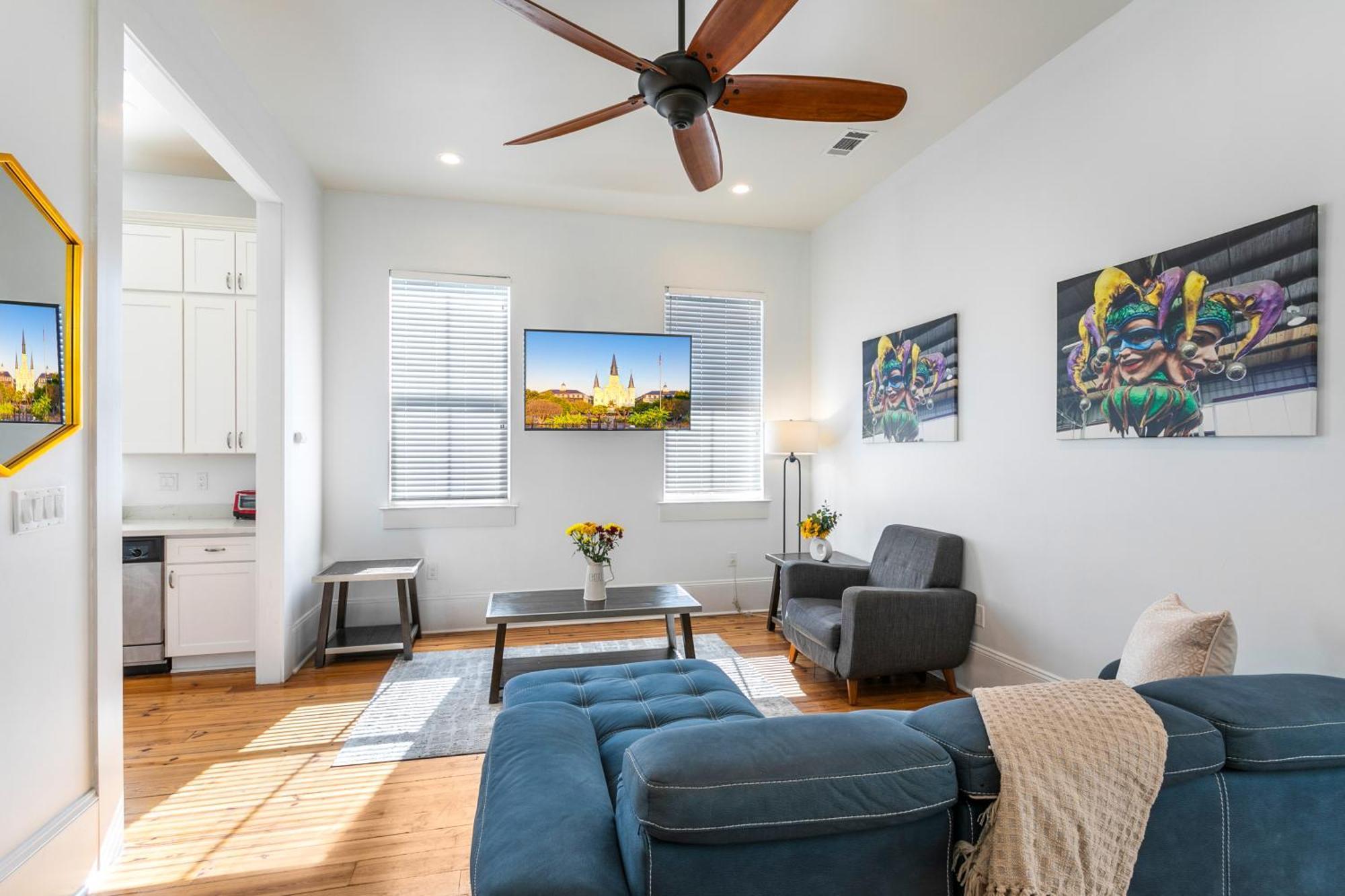 3br On Carondelet By Hosteeva Apartamento