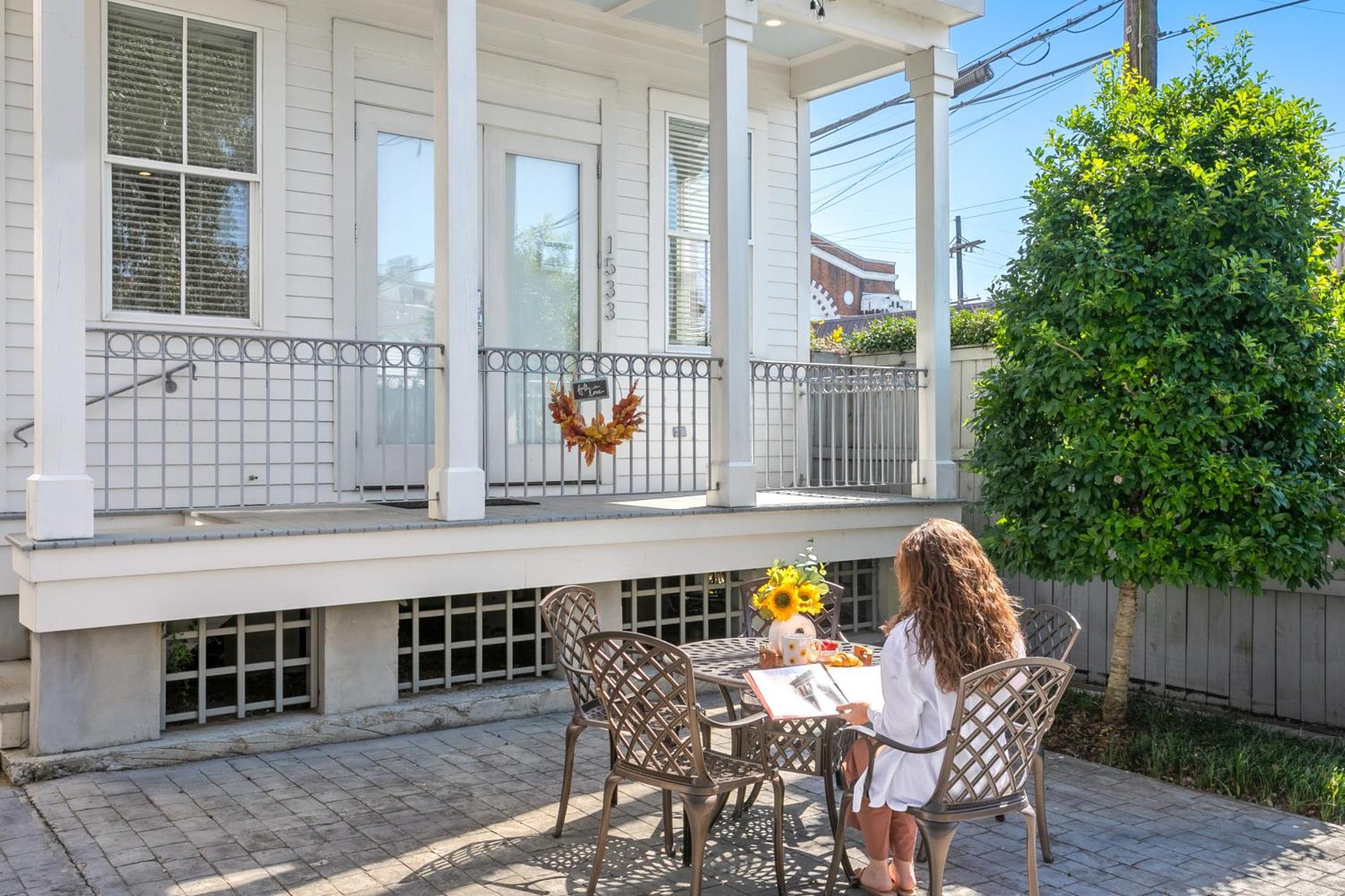 3br On Carondelet By Hosteeva * Nueva Orleans